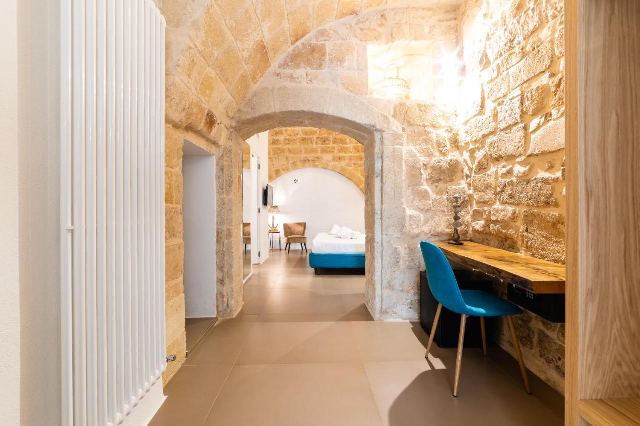 B&B A C-Caste Monopoli Eksteriør bilde