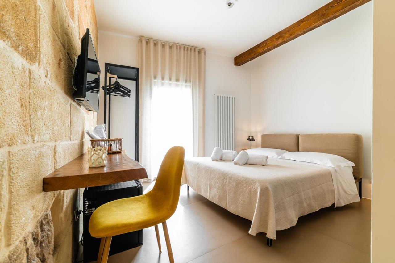 B&B A C-Caste Monopoli Eksteriør bilde