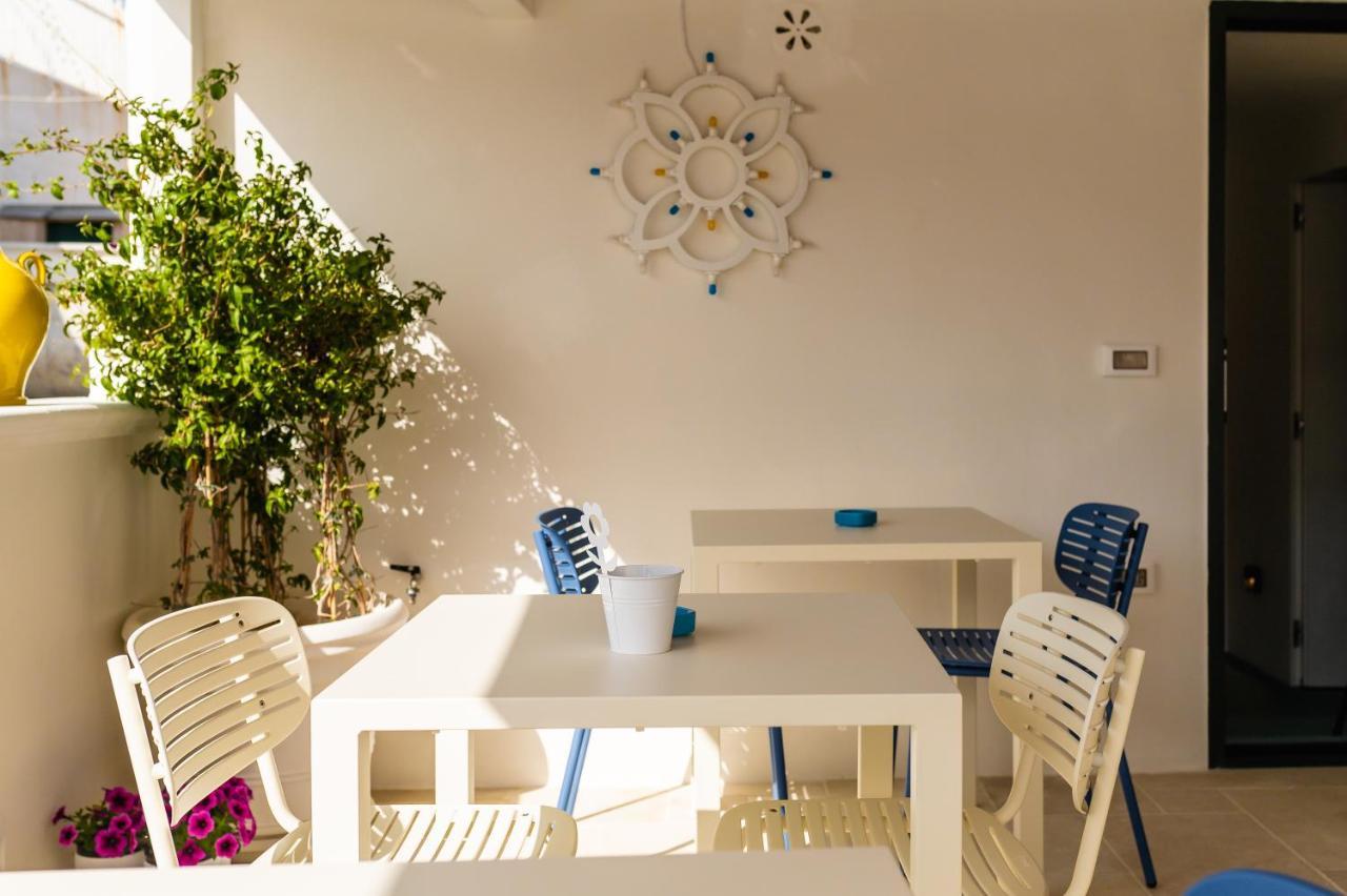 B&B A C-Caste Monopoli Eksteriør bilde